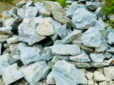 Stone Products Carderock Landscape Boulders
